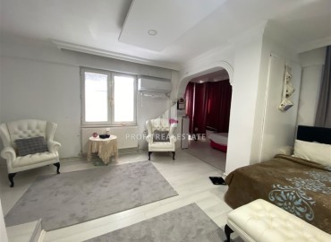 Меблированные трехэтажные апартаменты 5+1, 300м², в районе Гюзельоба, Анталия, с возможностью ВНЖ ID-19268 фото-24