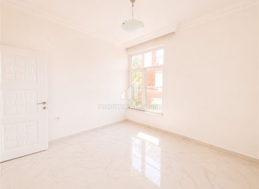 Трехэтажная вилла 4+1, 230м², в комфортабельном комплексе в районе Алании Конаклы, 500м от моря. ID-19275 фото-26