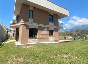 Фешенебельная вилла 3+1, 220м² с огромной видовой террасой, в резиденции таунхаусов в районе Алании – Каргыджак ID-19271 фото-1