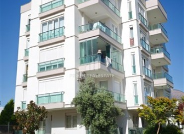 Апартаменты с двумя спальнями, 95м², в комплексе с бассейном в районе Гюзельоба, Анталия, в 2км от моря под ВНЖ ID-19281 фото-1