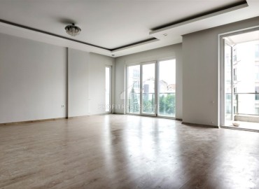 Апартаменты с двумя спальнями, 95м², в комплексе с бассейном в районе Гюзельоба, Анталия, в 2км от моря под ВНЖ ID-19281 фото-5