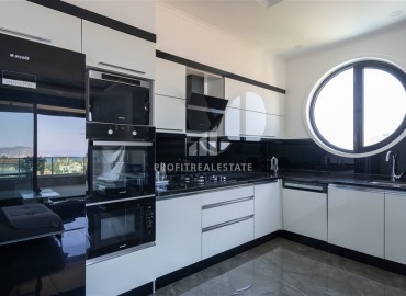 Элегантная трехкомнатная квартира, 122м², в комплексе премиум класса в 500м от моря в Кестеле, Алания под ВНЖ ID-19284 фото-3