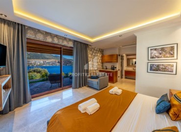 Фешенебельная частная вилла с пятью спальнями, 290м², с инфинити-бассейном, в 50м от моря, Каш, Анталия ID-19290 фото-8
