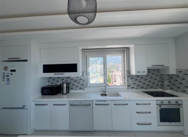 Видовой меблированный пентхаус 5+1, 250м² в комфортабельной резиденции с отличной локацией в Махмутларе, Алания ID-19292 фото-3
