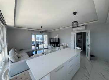 Видовой меблированный пентхаус 5+1, 250м² в комфортабельной резиденции с отличной локацией в Махмутларе, Алания ID-19292 фото-5