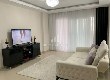Большая меблированная квартира с одной спальней, 78м², в комплексе с бассейном в 300 метрах от моря в Махмутларе, Алания ID-19296 фото-3