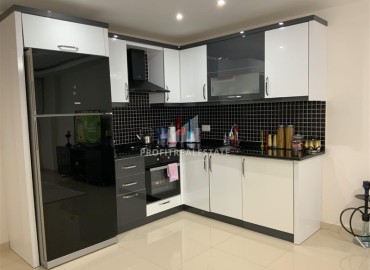 Большая меблированная квартира с одной спальней, 78м², в комплексе с бассейном в 300 метрах от моря в Махмутларе, Алания ID-19296 фото-5