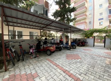 Большая меблированная квартира с одной спальней, 78м², в комплексе с бассейном в 300 метрах от моря в Махмутларе, Алания ID-19296 фото-15