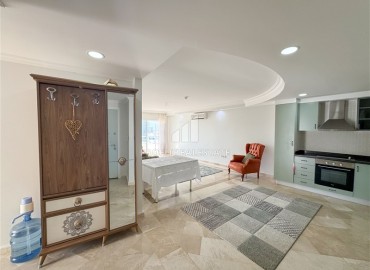 Меблированная трехкомнатная квартира, 100м² с видом на море и горы в комплексе класса люкс в Махмутларе, Алания ID-19300 фото-10