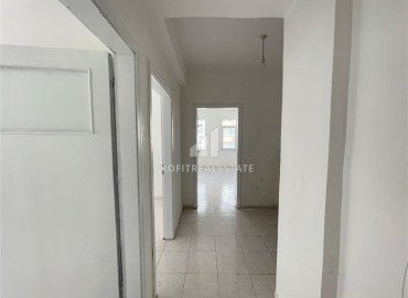 Недорогая вторичная недвижимость: трехкомнатная квартира, 80м², в 200м от моря в Махмутларе, Алания ID-19307 фото-7
