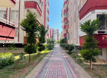 Недорогая вторичная недвижимость: трехкомнатная квартира, 80м², в 200м от моря в Махмутларе, Алания ID-19307 фото-16