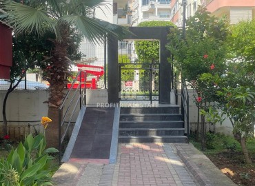 Недорогая вторичная недвижимость: трехкомнатная квартира, 80м², в 200м от моря в Махмутларе, Алания ID-19307 фото-18