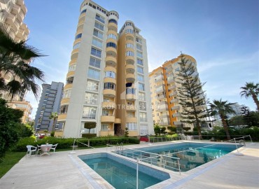 Уютная квартира с двумя спальнями и тремя балконами, 115м², в 300м от моря в Махмутларе, Алания, в комплексе с бассейном ID-19309 фото-16