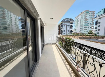 Двухкомнатная квартира, 52м², в комфортабельном комплексе с зимним бассейном в Махмутларе, Алания ID-19329 фото-6