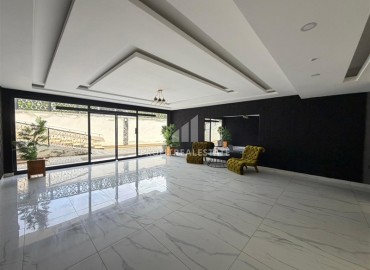 Двухкомнатная квартира, 52м², в комфортабельном комплексе с зимним бассейном в Махмутларе, Алания ID-19329 фото-13