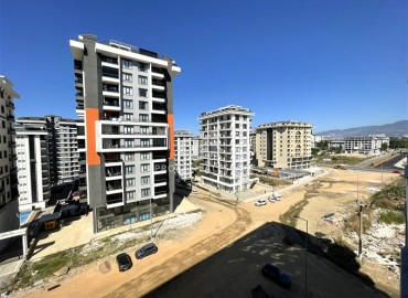 Квартира с одной спальней, 42м², в элитной резиденции в 850м от моря в Махмутларе, Алания ID-19333 фото-12