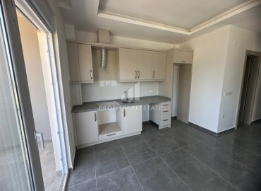 Квартира с одной спальней, 45м², без мебели, в новостройке с бассейном в районе Махмутлар, Алания,  по отличной цене ID-19336 фото-4