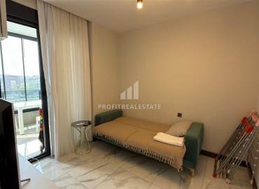 Меблированная трехкомнатная квартира, 110м², на высоком этаже в комплексе премиум класса в Махмутларе, Алания ID-19350 фото-8