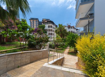 Стильная трехкомнатная квартира, 110м², в уютном комплексе района Тосмур, Алания, с возможностью ВНЖ ID-19353 фото-24
