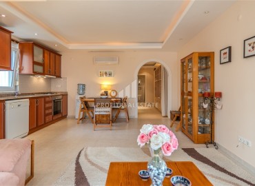 Готовая к проживанию, трехкомнатная квартира, 115м², в резиденции с бассейном в 500м от моря в районе Алании Тосмур ID-19367 фото-3