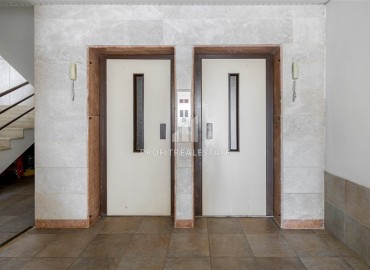 Готовая к проживанию, трехкомнатная квартира, 115м², в резиденции с бассейном в 500м от моря в районе Алании Тосмур ID-19367 фото-36