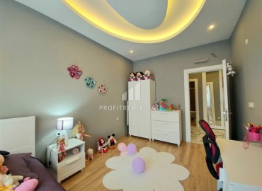 Элегантная трехкомнатная квартира, 115м², с отдельной кухней в комплексе премиум класса в Махмутларе, Алания, под ВНЖ ID-19370 фото-11