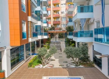 Готовая к проживанию трехкомнатная квартира, 120м², в комфортабельном комплексе, у моря в Махмутларе, Алания ID-19372 фото-1
