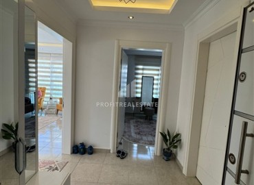 Стильная квартира с одной спальней, 70м², в комплексе с хорошей инфраструктурой, у моря в Махмутларе, Алания ID-19374 фото-5