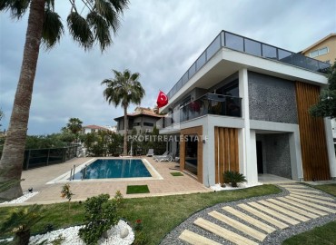 Фешенебельная меблированная вилла с тремя спальнями, 300м². с панорамными видами в районе Алании – Каргыджак ID-19376 фото-45