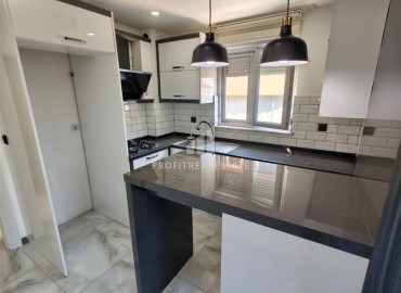 Трехкомнатная квартира с отдельной кухней, 80м² в комплексе с бассейном в Анталии, район Муратпаша ID-18387 фото-1