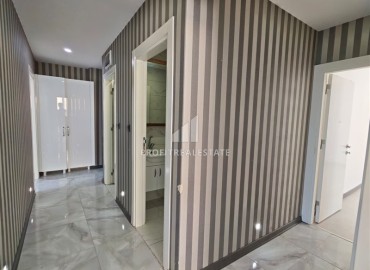 Трехкомнатная квартира с отдельной кухней, 80м² в комплексе с бассейном в Анталии, район Муратпаша ID-18387 фото-4
