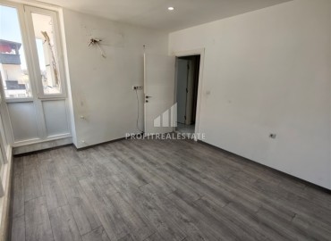 Трехкомнатная квартира с отдельной кухней, 80м² в комплексе с бассейном в Анталии, район Муратпаша ID-18387 фото-7