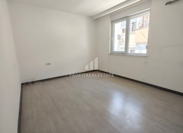 Трехкомнатная квартира с отдельной кухней, 80м² в комплексе с бассейном в Анталии, район Муратпаша ID-18387 фото-9