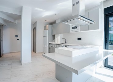 Фешенебельный дуплекс 3+1, 145м², с личным садом 90м² в элитном комплексе в Каргыджаке, Алания ID-19399 фото-4