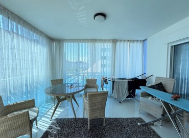 Трехкомнатная квартира с интерьером от дизайнера, 115м², в 150м от моря в районе Кестель, Алания ID-19425 фото-19