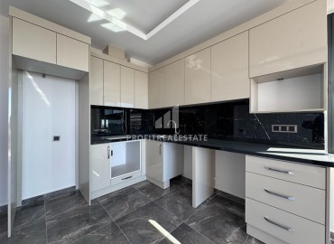 Трехкомнатная квартира с чистовой отделкой, 80м², в новой резиденции на центральной улице Махмутлара, Алания ID-19430 фото-4