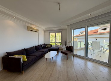 Меблированная двухуровневая квартира 3+1, 170м², в уютном комплексе с потрясающими видами у пляжа Клеопатры, Алания под ВНЖ ID-19435 фото-4