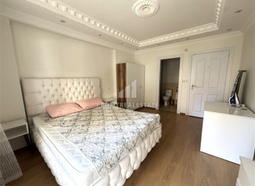 Готовая к проживанию, квартира с двумя спальнями, 110м², в 300м от моря в Махмутларе, Алания ID-19471 фото-14