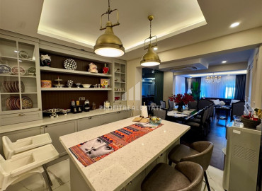 Новый меблированный частный дом для большой семьи 6+3, 350м², с потрясающим видом в центре Алании, в Кале ID-19480 фото-4