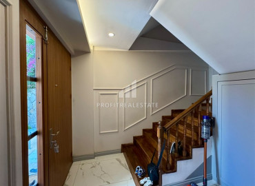 Новый меблированный частный дом для большой семьи 6+3, 350м², с потрясающим видом в центре Алании, в Кале ID-19480 фото-8