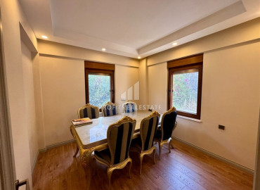 Новый меблированный частный дом для большой семьи 6+3, 350м², с потрясающим видом в центре Алании, в Кале ID-19480 фото-18