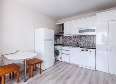 Готовая к проживанию, квартира 1+1, 57м², в комплексе с бассейном в районе субботнего рынка в Махмутларе, Алания ID-19508 фото-5