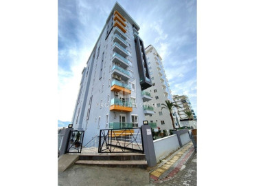 Готовая к проживанию, квартира 1+1, 65м², в резиденции с бассейном у моря в районе Махмутлар, Алания ID-19540 фото-1
