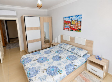 Квартира 1+1, 65м², с мебелью и бытовой техникой в комплексе с бассейном в 400м от моря в Махмутларе, Алания ID-19556 фото-5