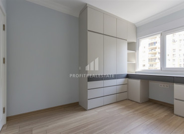 Квартира 3+1 с отдельной кухней, 110м² в комфортабельной резиденции на центральной улице в Махмутларе, Алания ID-19571 фото-19