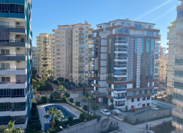 Готовая к проживанию, квартира 1+1, 55м², в элитном комплексе в 500м от моря в Махмутларе, Алания ID-19583 фото-8