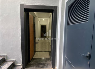 Частная двухэтажная вилла 3+1, 250м², с квартирой 2+1, 120м² в подвале, в районе Гёйнюк, Анталия, под гражданство ID-19607 фото-4