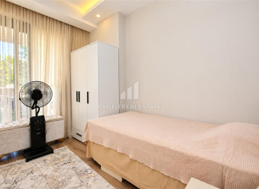 Квартира с тремя спальнями и отдельной кухней, 170м², в двух шагах от моря в центре Алании под гражданство ID-19617 фото-13
