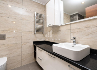 Квартира с тремя спальнями и отдельной кухней, 170м², в двух шагах от моря в центре Алании под гражданство ID-19617 фото-17