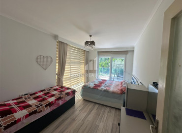 Стильная линейная квартира для большой семьи 3+1, 170м², с отдельной кухней в 700м от моря в Махмутларе, Алания ID-19619 фото-17
